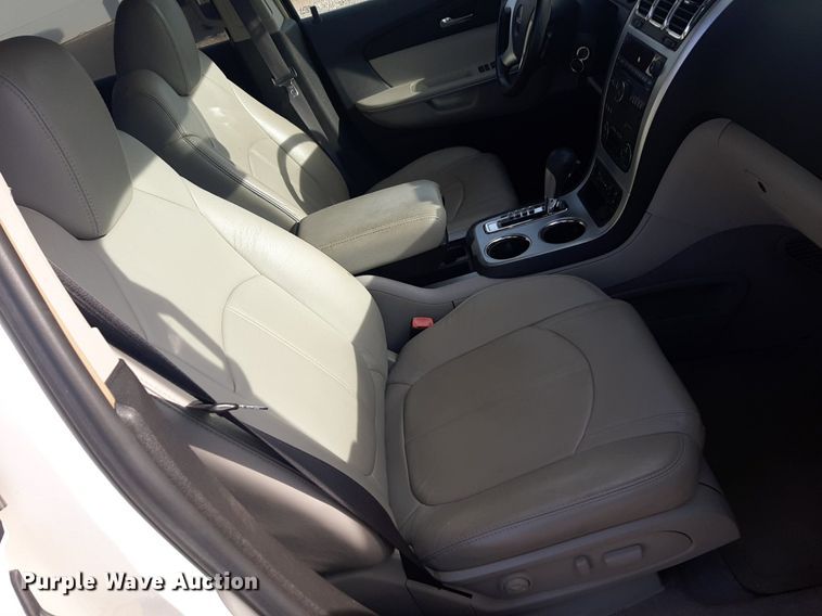 image for item DP2640 2008 GMC Acadia SLT SUV