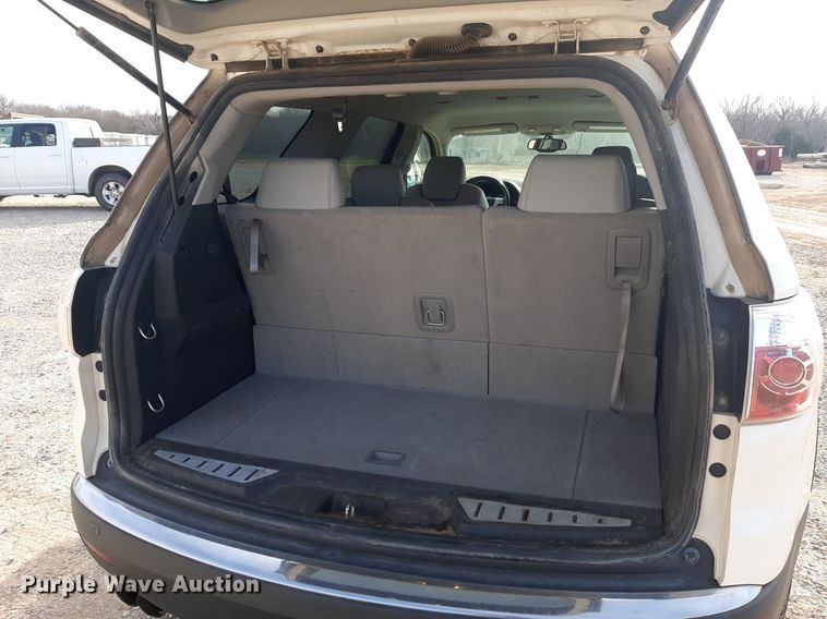 image for item DP2640 2008 GMC Acadia SLT SUV