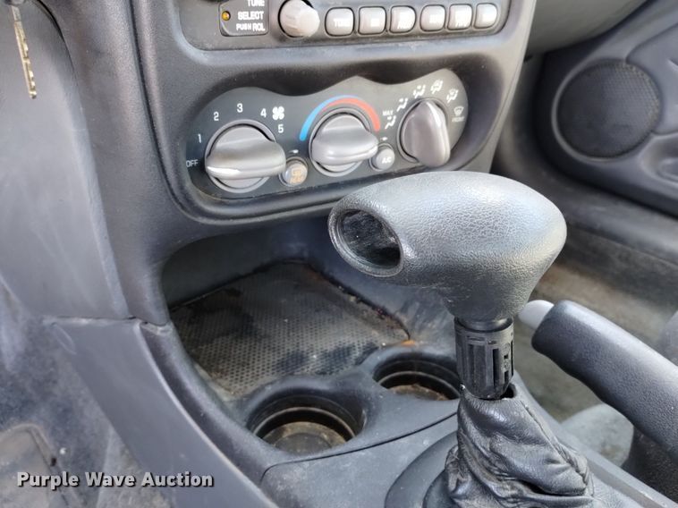 image for item DQ5993 2003 Pontiac  Grand Am 