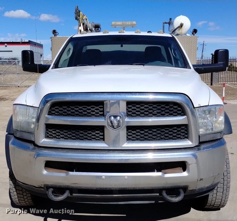 image for item DQ6004 2014 Dodge Ram 5500HD utility / service truck