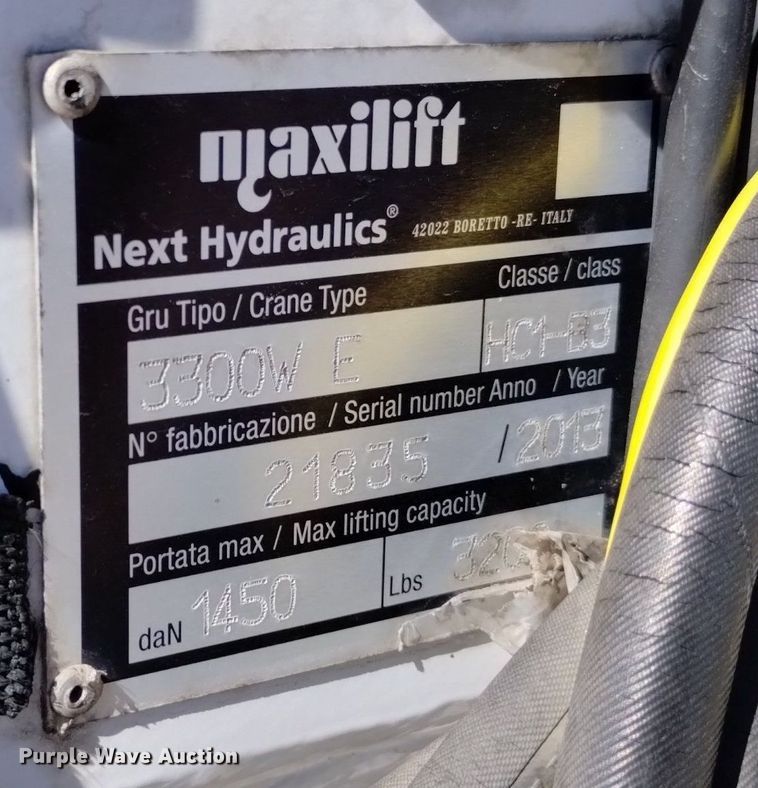 image for item DQ6004 2014 Dodge Ram 5500HD utility / service truck