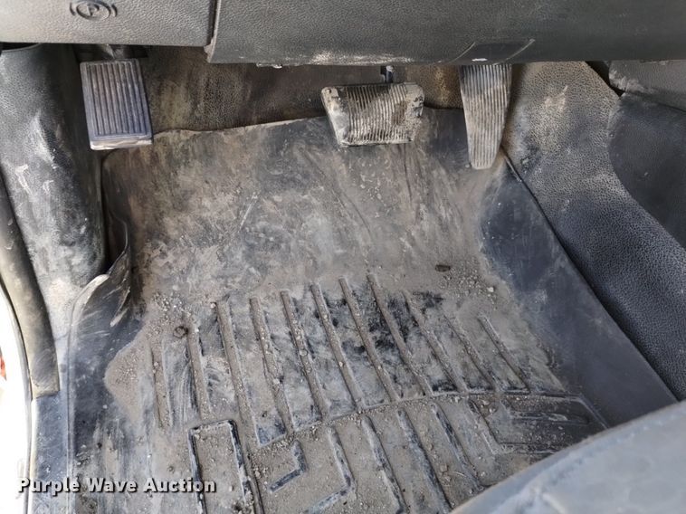 image for item DQ6004 2014 Dodge Ram 5500HD utility / service truck