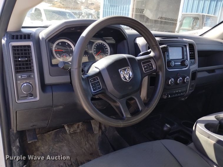 image for item DQ6004 2014 Dodge Ram 5500HD utility / service truck