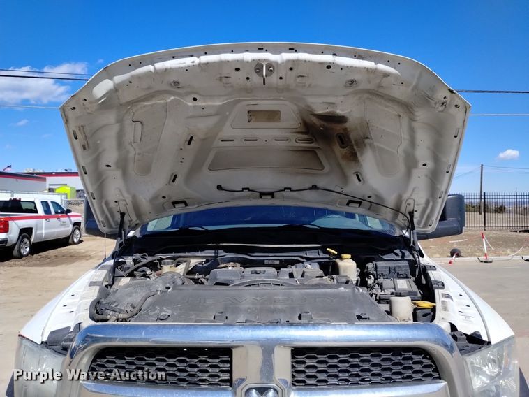 image for item DQ6004 2014 Dodge Ram 5500HD utility / service truck