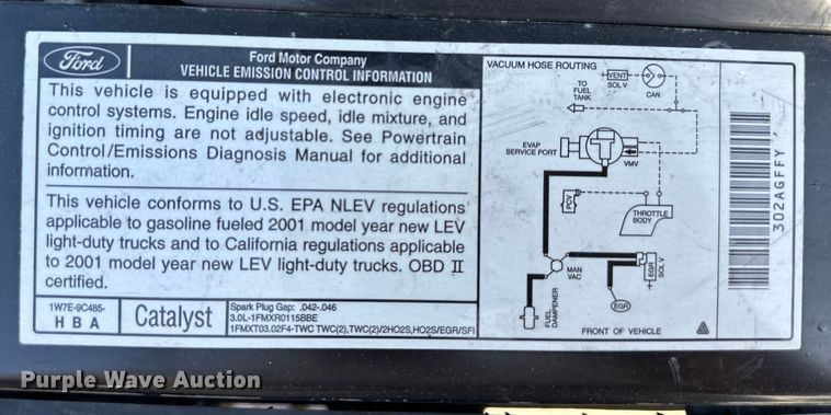 image for item DQ6332 2001 Ford Ranger SuperCab flatbed pickup truck