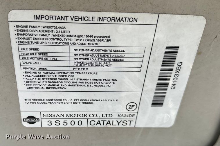 image for item DQ6333 1998 Nissan Frontier XE King Cab pickup truck