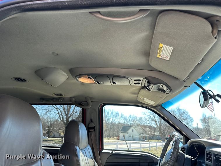 image for item DQ6338 2000 Ford Excursion XLT SUV