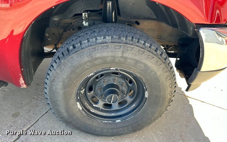 image for item DQ6338 2000 Ford Excursion XLT SUV