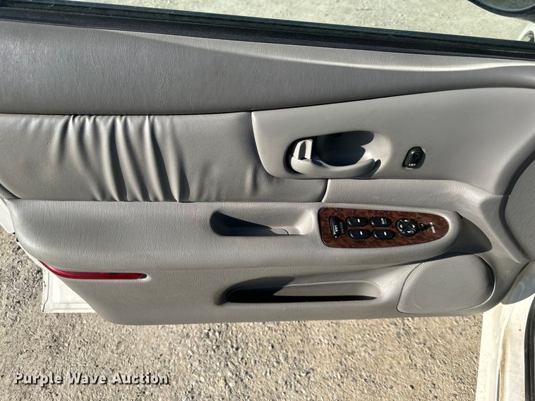 image for item DQ6356 2004 Buick Century 