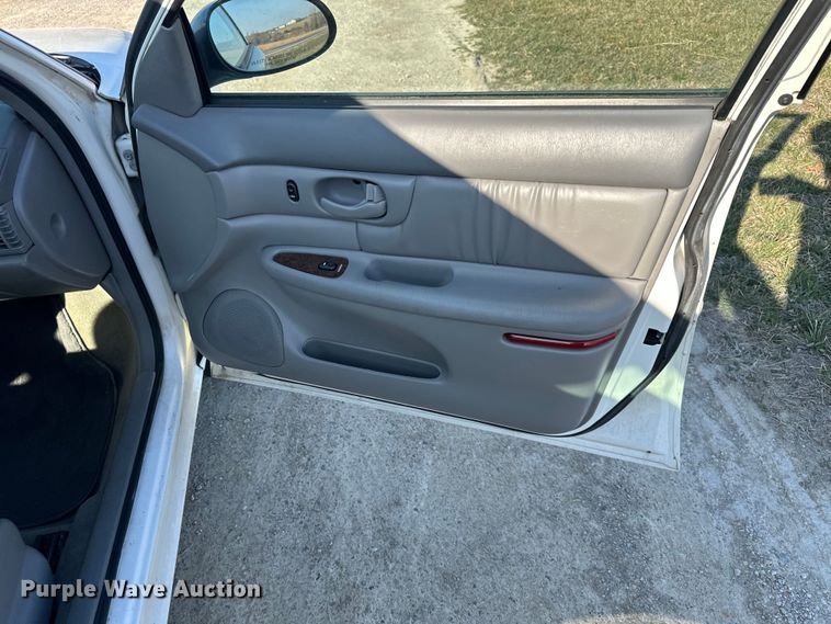 image for item DQ6356 2004 Buick Century 