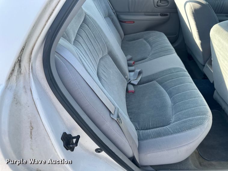 image for item DQ6356 2004 Buick Century 