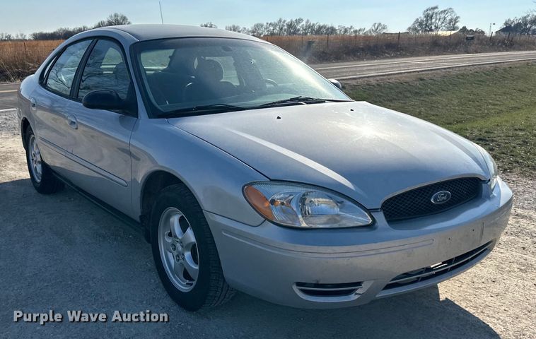 image for item DQ6357 2006 Ford Tarus 