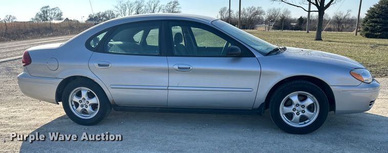 image for item DQ6357 2006 Ford Tarus 