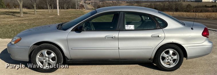 image for item DQ6357 2006 Ford Tarus 