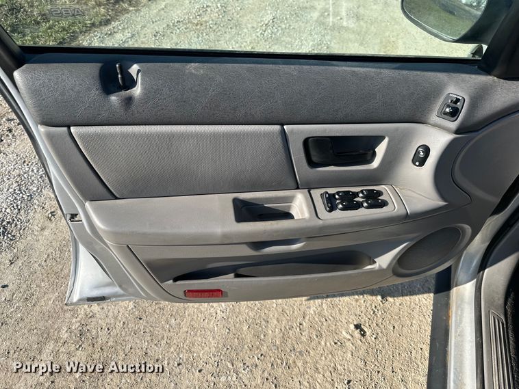 image for item DQ6357 2006 Ford Tarus 