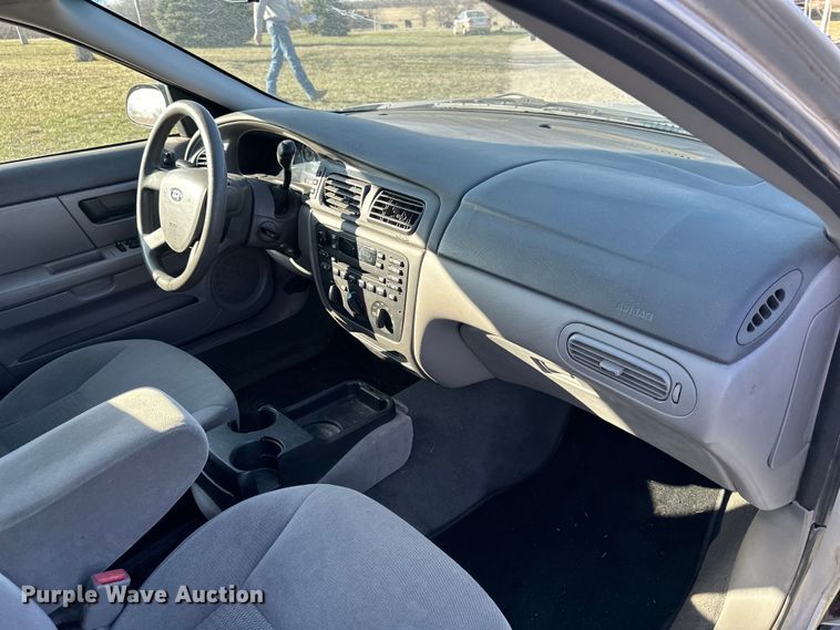 image for item DQ6357 2006 Ford Tarus 