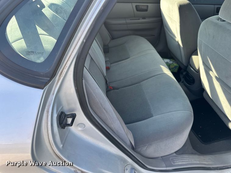 image for item DQ6357 2006 Ford Tarus 