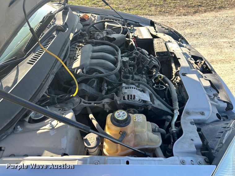 image for item DQ6357 2006 Ford Tarus 