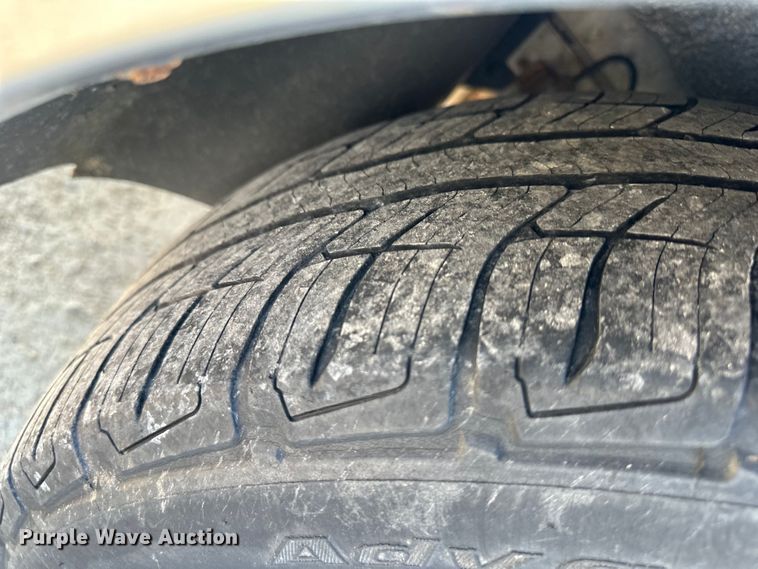 image for item DQ6357 2006 Ford Tarus 