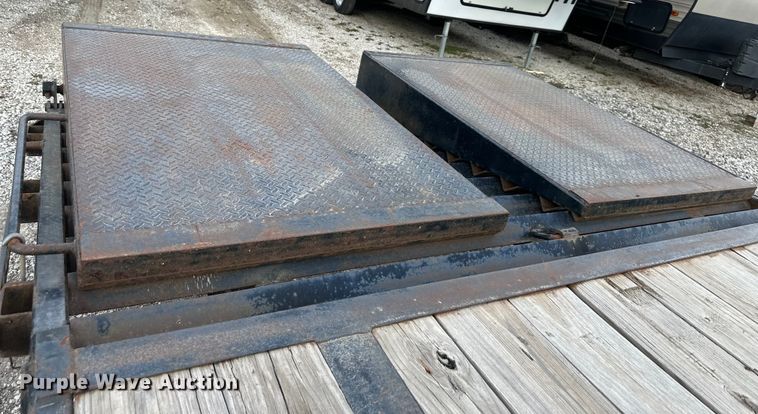 image for item DQ6358 2020 Gatormade 30+5 Gooseneck  equipment trailer