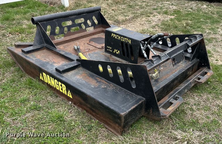 image for item DQ6379 Brush Cutter  skid steer rotary mower