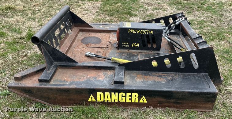 image for item DQ6379 Brush Cutter  skid steer rotary mower