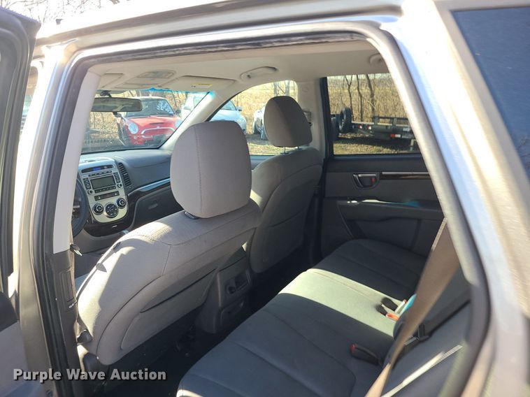 image for item DR5259 2012 Hyundai  Santa Fe SUV