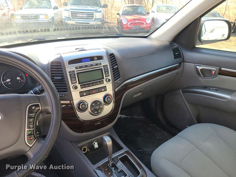 image for item DR5259 2012 Hyundai  Santa Fe SUV