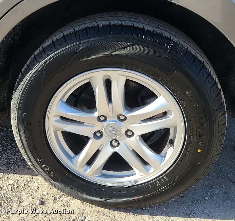 image for item DR5259 2012 Hyundai  Santa Fe SUV