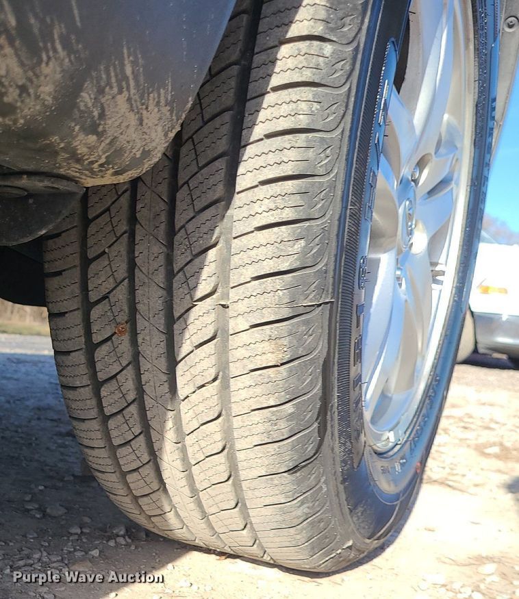 image for item DR5259 2012 Hyundai  Santa Fe SUV