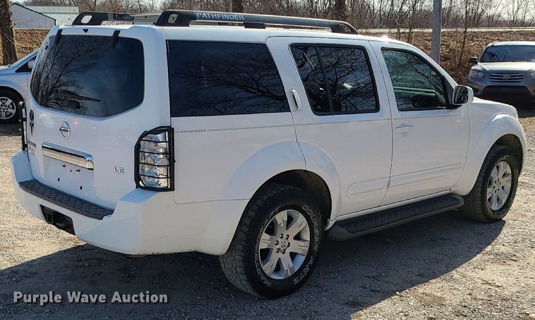image for item DR5260 2007 Nissan Pathfinder LE SUV