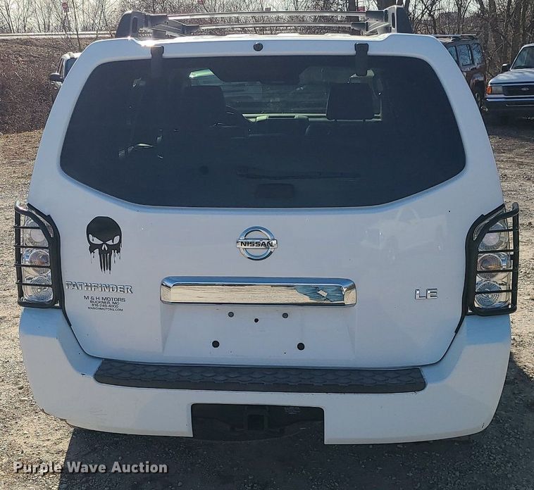 image for item DR5260 2007 Nissan Pathfinder LE SUV