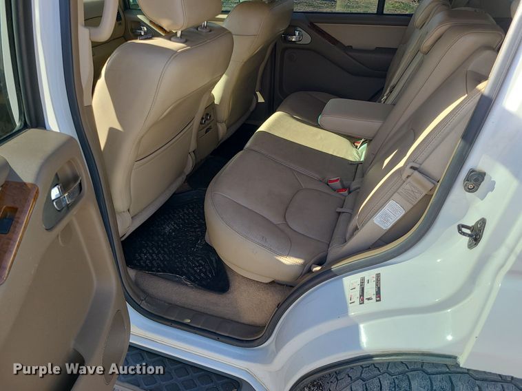 image for item DR5260 2007 Nissan Pathfinder LE SUV