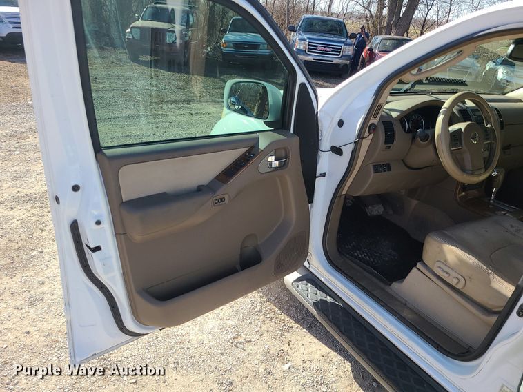 image for item DR5260 2007 Nissan Pathfinder LE SUV