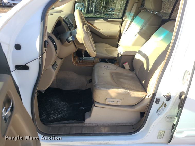 image for item DR5260 2007 Nissan Pathfinder LE SUV