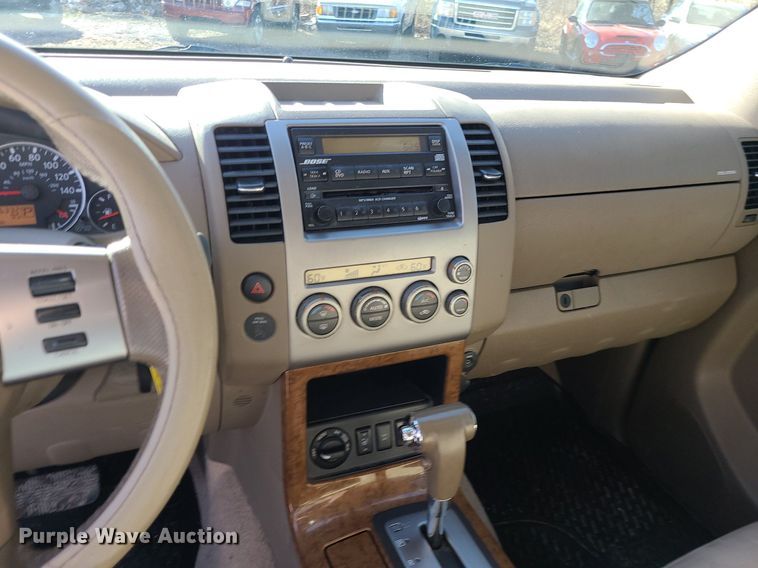 image for item DR5260 2007 Nissan Pathfinder LE SUV