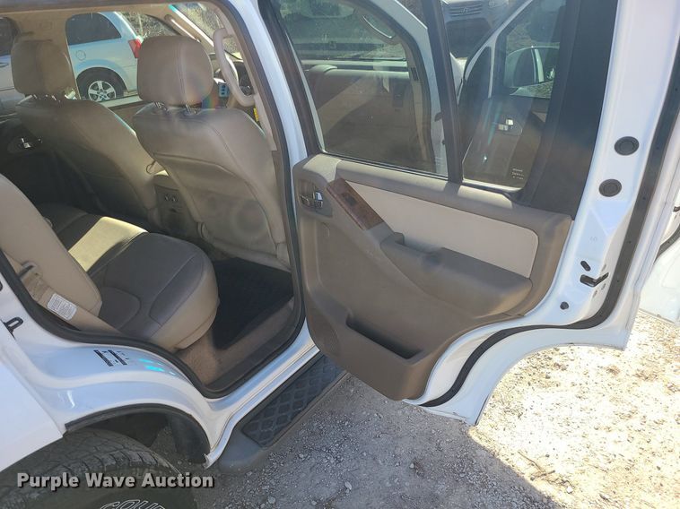image for item DR5260 2007 Nissan Pathfinder LE SUV