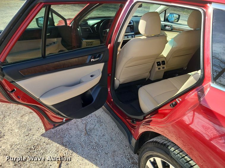 image for item DR5261 2015 Subaru Outback SUV