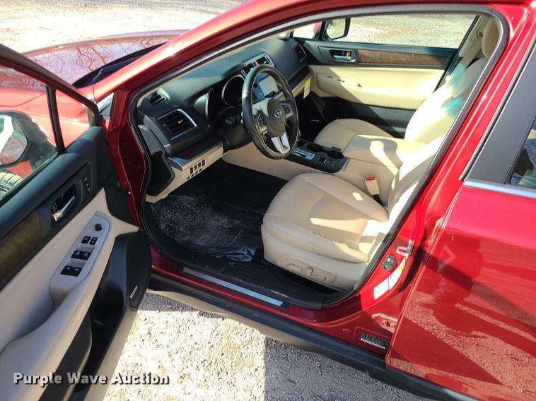 image for item DR5261 2015 Subaru Outback SUV