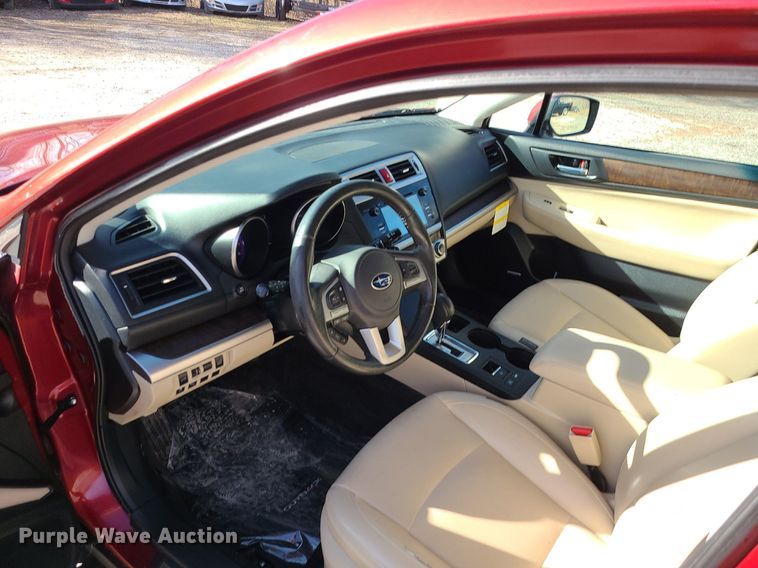 image for item DR5261 2015 Subaru Outback SUV