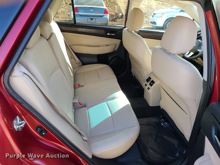 image for item DR5261 2015 Subaru Outback SUV