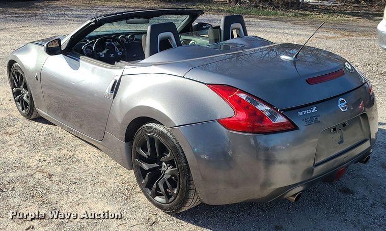 image for item DR5262 2012 Nissan 370Z 