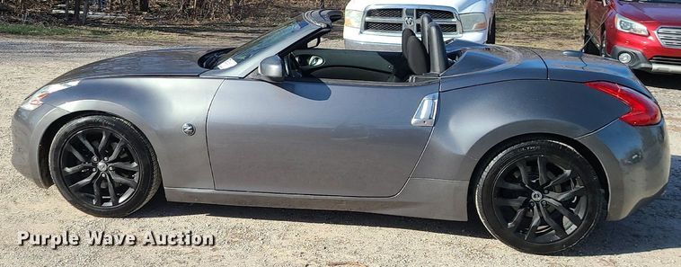 image for item DR5262 2012 Nissan 370Z 