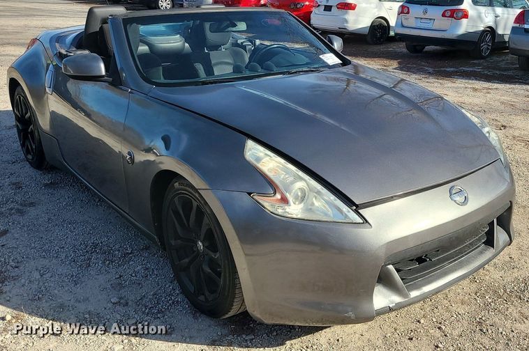 image for item DR5262 2012 Nissan 370Z 