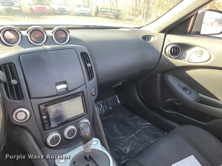 image for item DR5262 2012 Nissan 370Z 