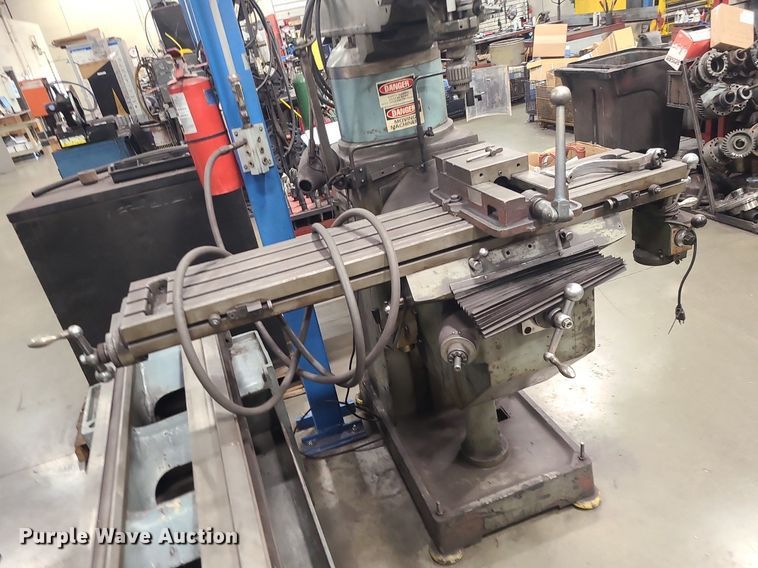 image for item DR5264 1985 Enco  4VS milling machine