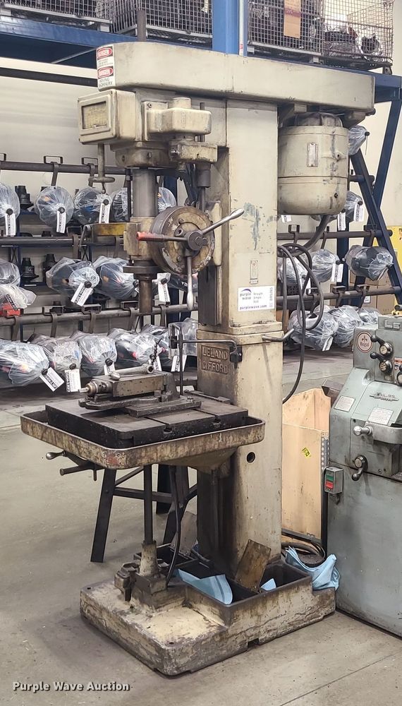 image for item DR5265 Leland Clifford milling machine