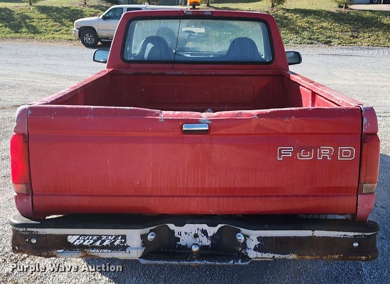 image for item DR7880 1996 Ford  F150 pickup truck