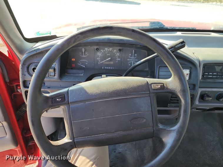 image for item DR7880 1996 Ford  F150 pickup truck