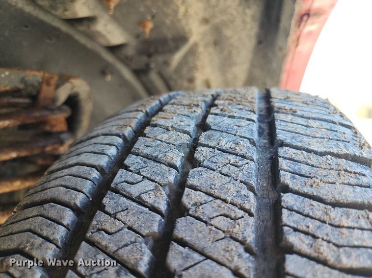 image for item DR7880 1996 Ford  F150 pickup truck